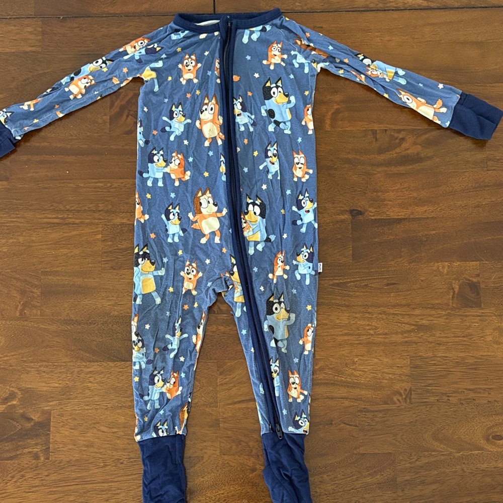 Little Sleepies 12-18 mo Bluey Kids One Piece bamboo zippy pajama